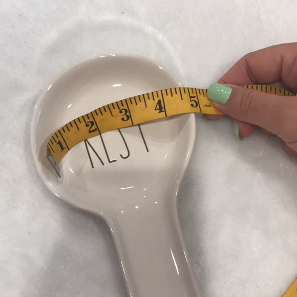 RAE DUNN ARTISAN COLLECTION BY MAGENTA SPOON REST “SPOON “ - Picture 9 of 10